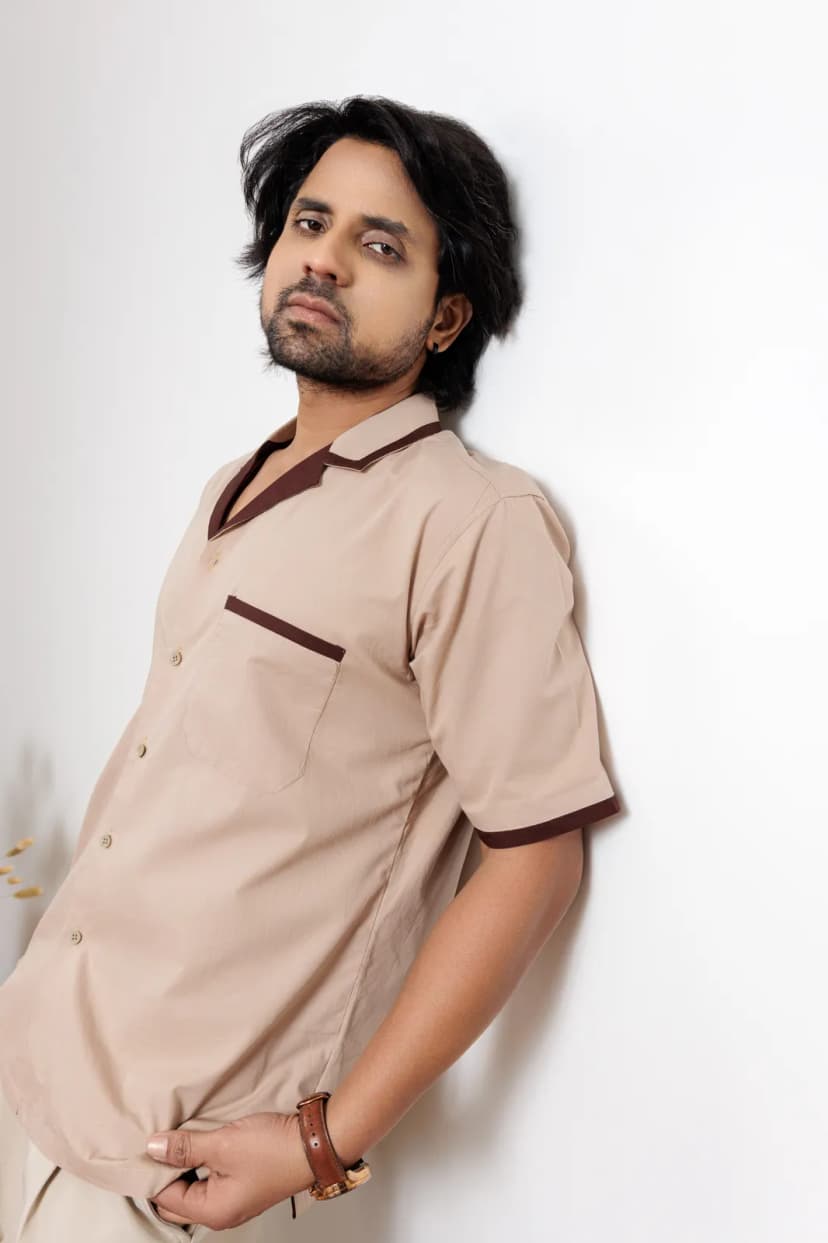 Sand Contrast Collar Cotton Shirt alternate view